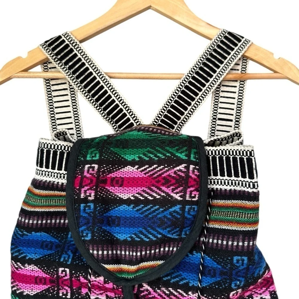 N/A hand woven